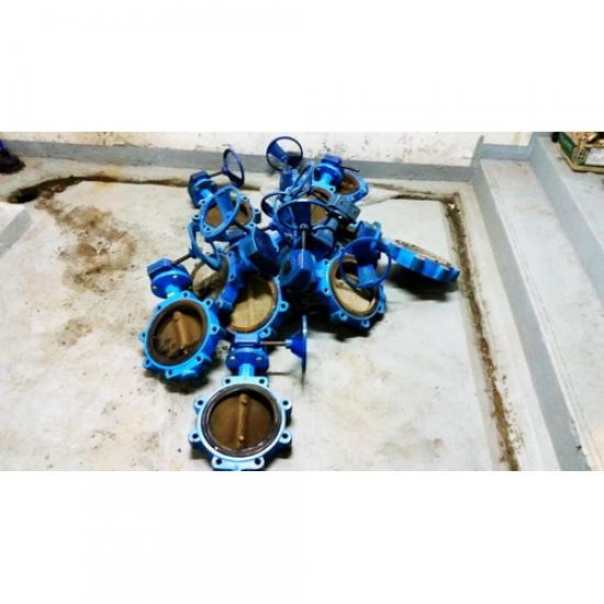 งานเดินท่อโรงงาน ชาร์เตอร์ (ประเทศไทย) - งานติดตั้งวาล์วอุตสาหกรรม